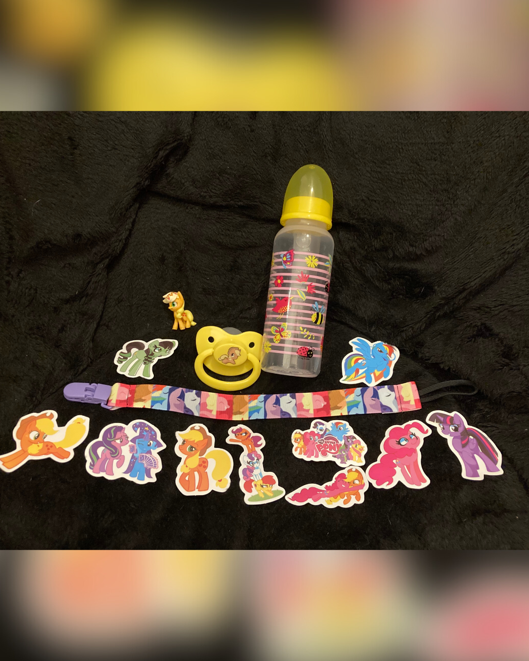 Fandom Farm Pony Little Space Gear Bundle